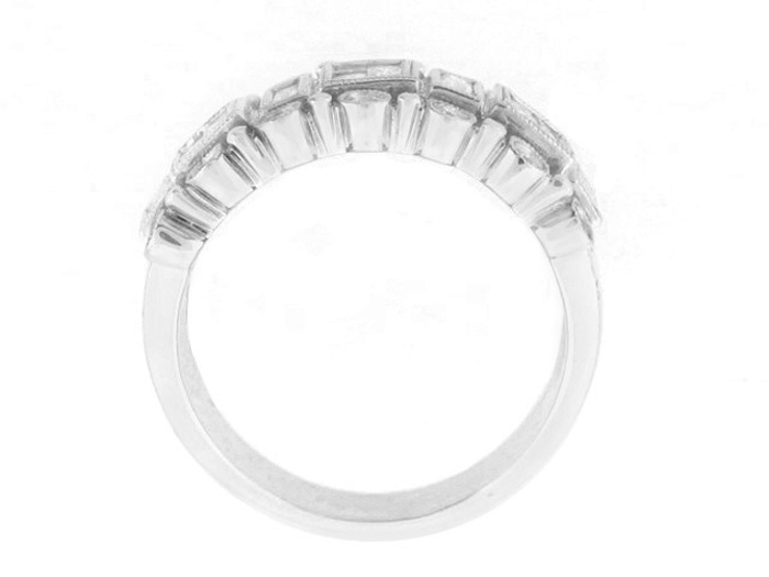 18KT W/GOLD, BAG 0.27CTW, RD 0.18CTW, PR 0.35CTW